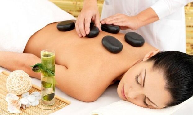 Tibetan medicine offers an effective approach to the treatment of arthrosis, such as stone therapy